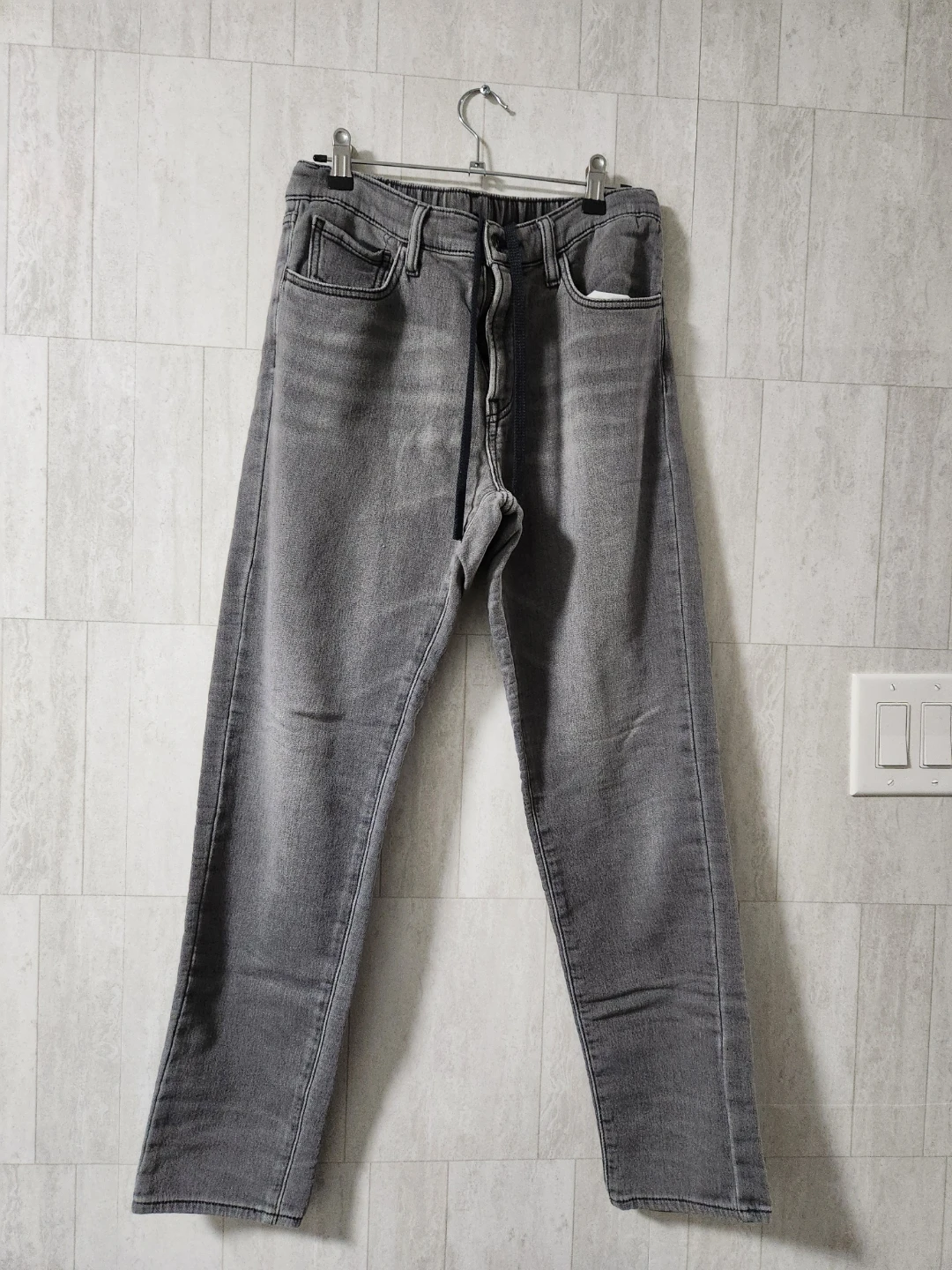Grey Wash Jeans - photo 2