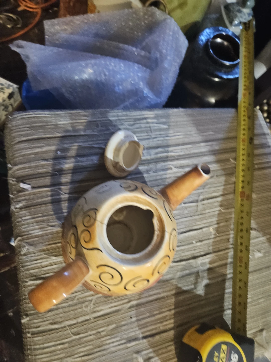 Ceramic Teapot with Swirl Design - photo 5