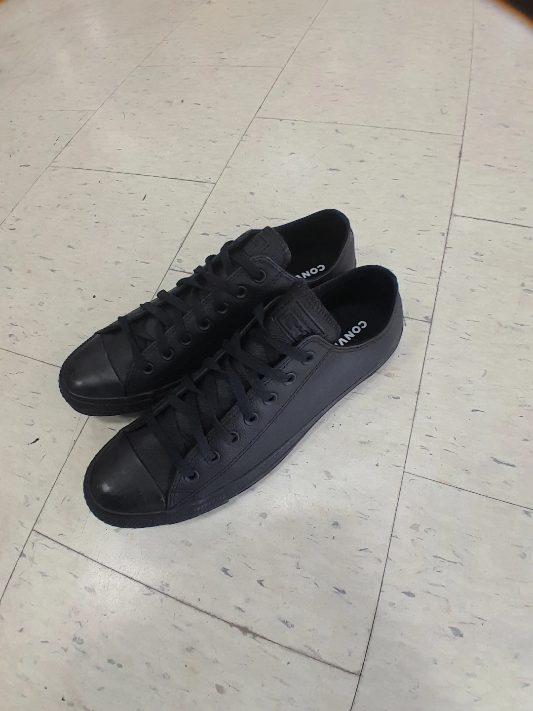Converse Chuck Taylor All Star Shoes Men's Size 11.5 - photo 4