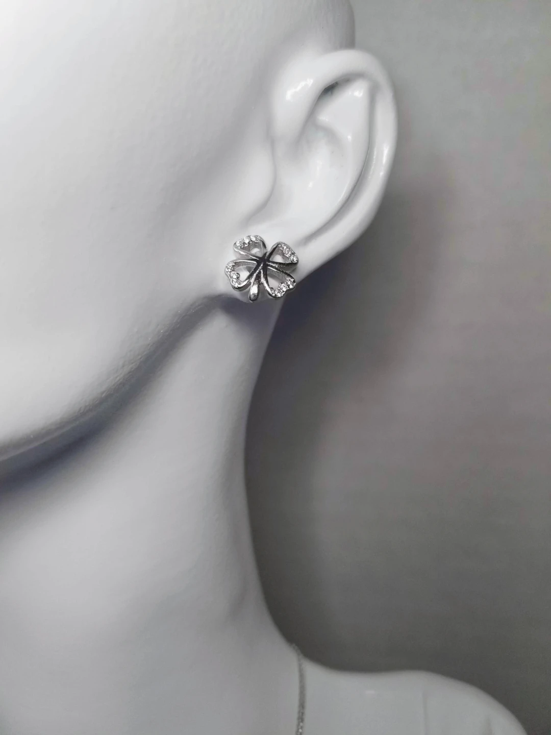 925 Silver Clover Necklace and Earring Set