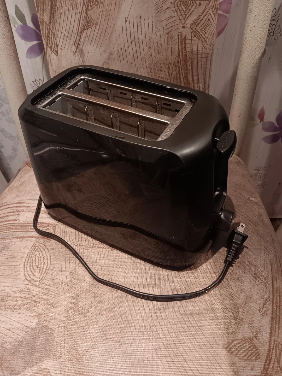 Black 2-Slice Toaster