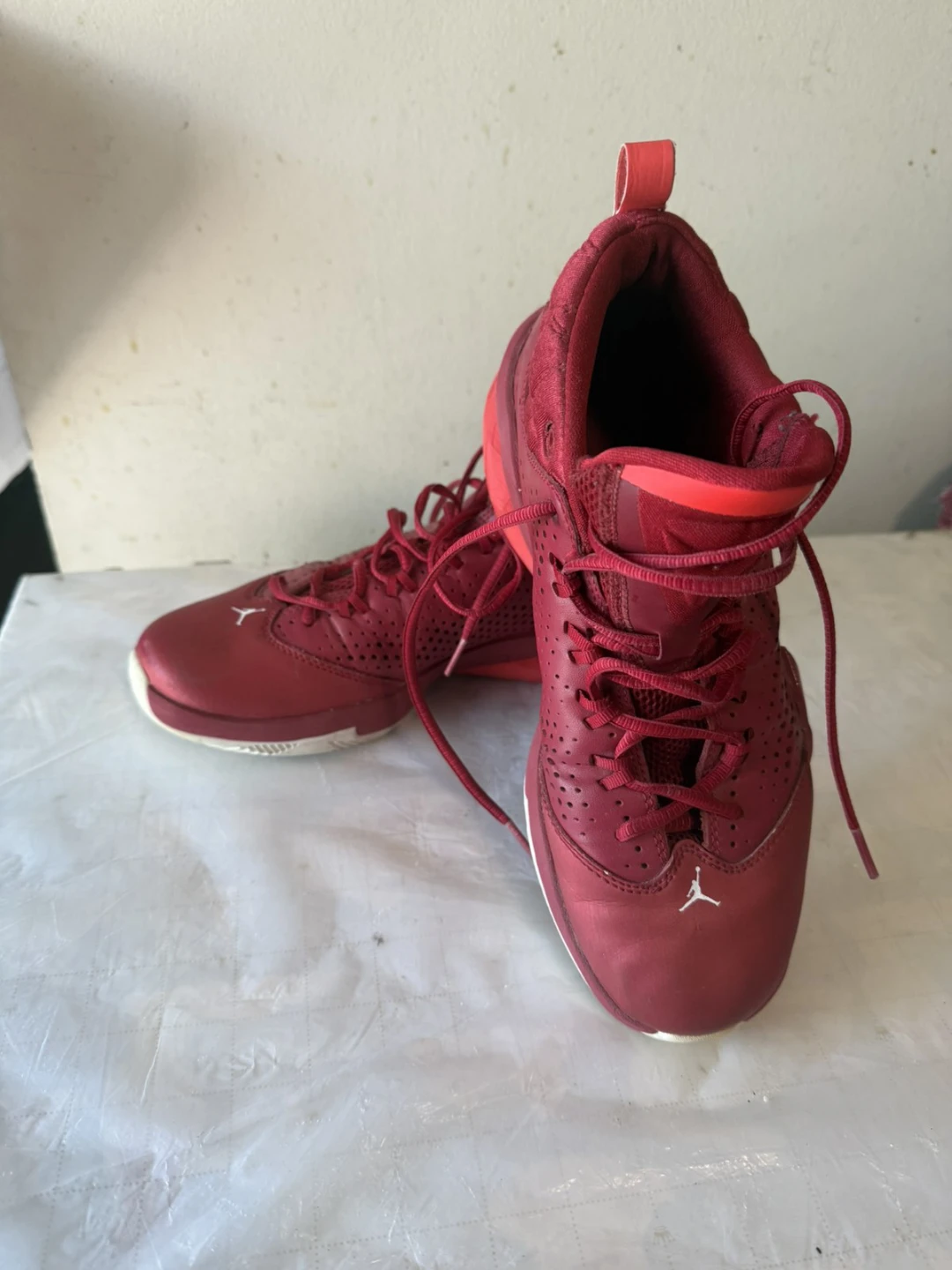 Jordan Basketball Shoes - Red - photo 4