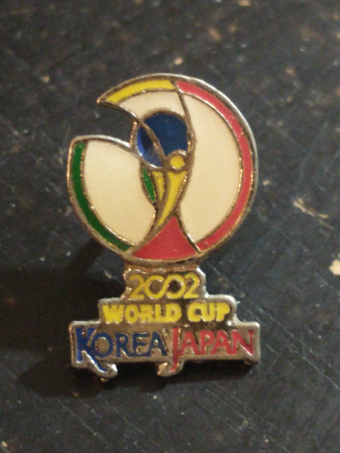 Beautiful 2002 World Cup Korea Japan Pin - photo 2
