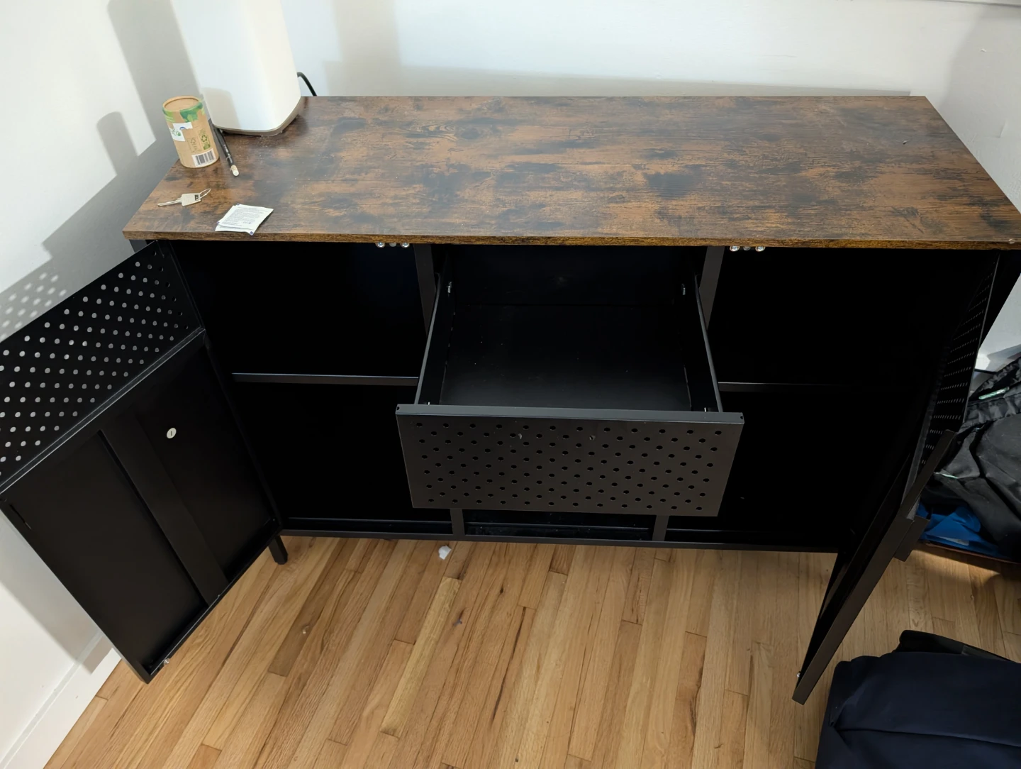 Moving Out - Metal Media Cabinet - photo 2