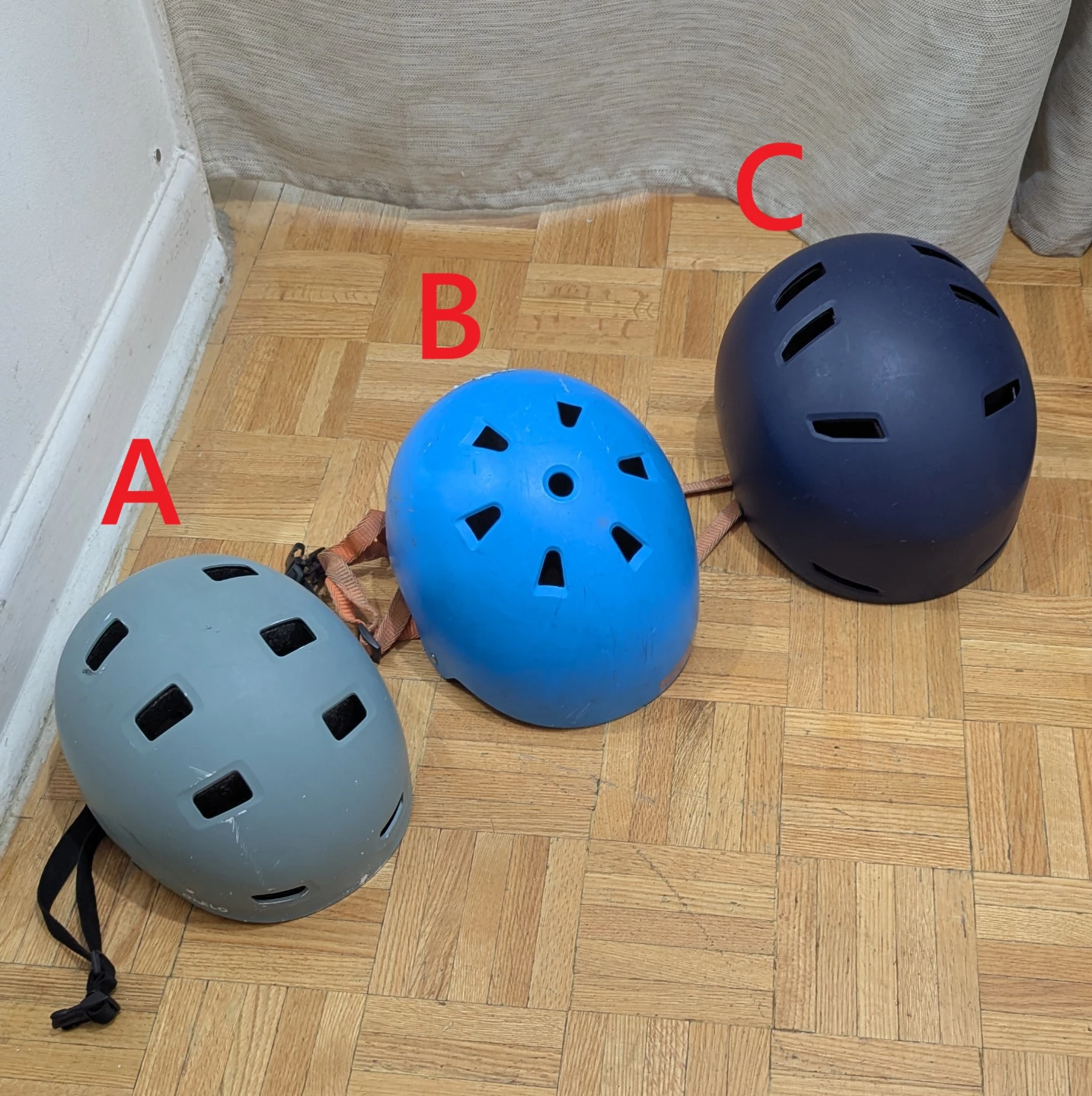 Used BIKE Bicycle HELMET nuts size 52-62cm