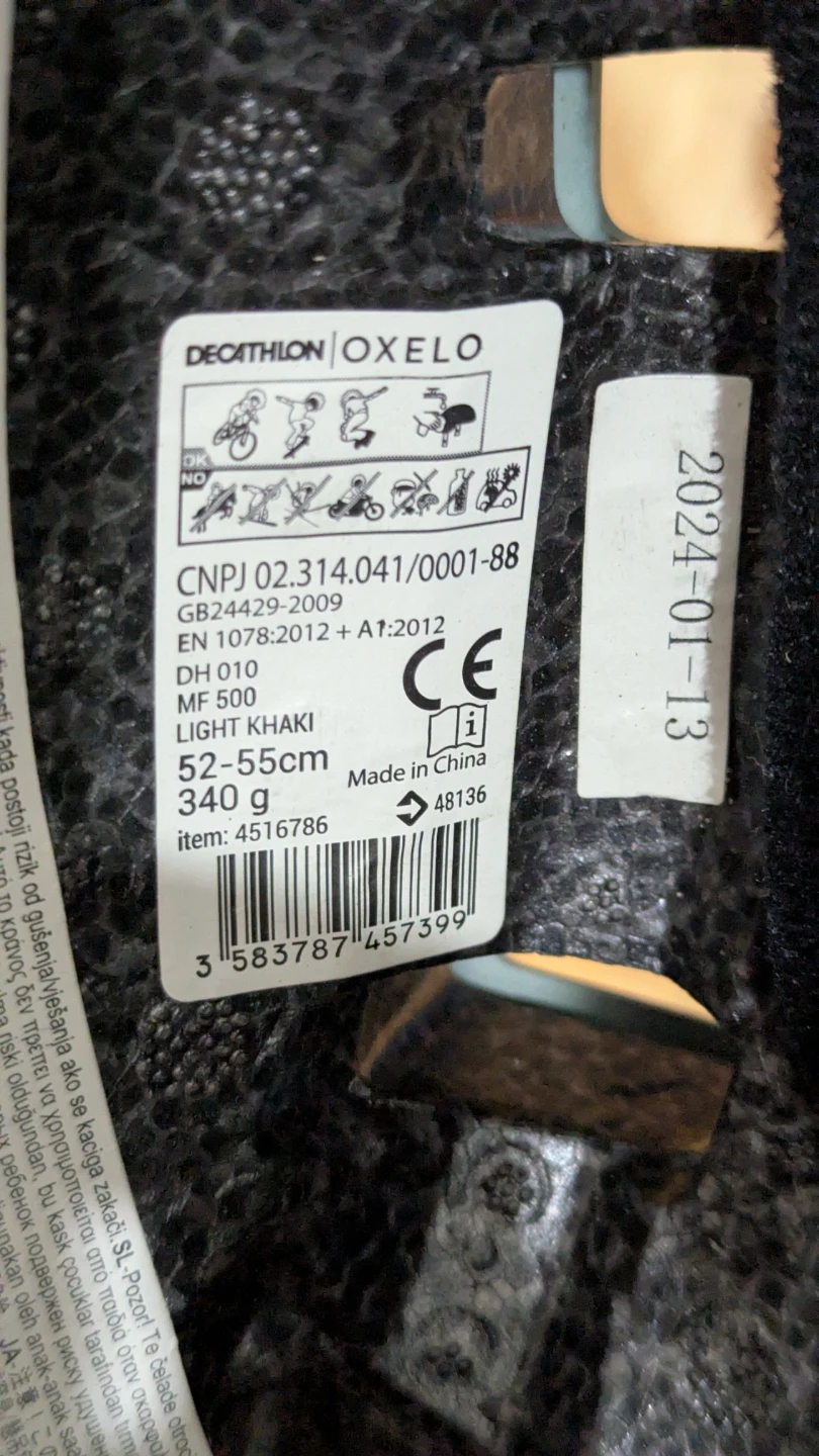 Used BIKE Bicycle HELMET nuts size 52-62cm - photo 4