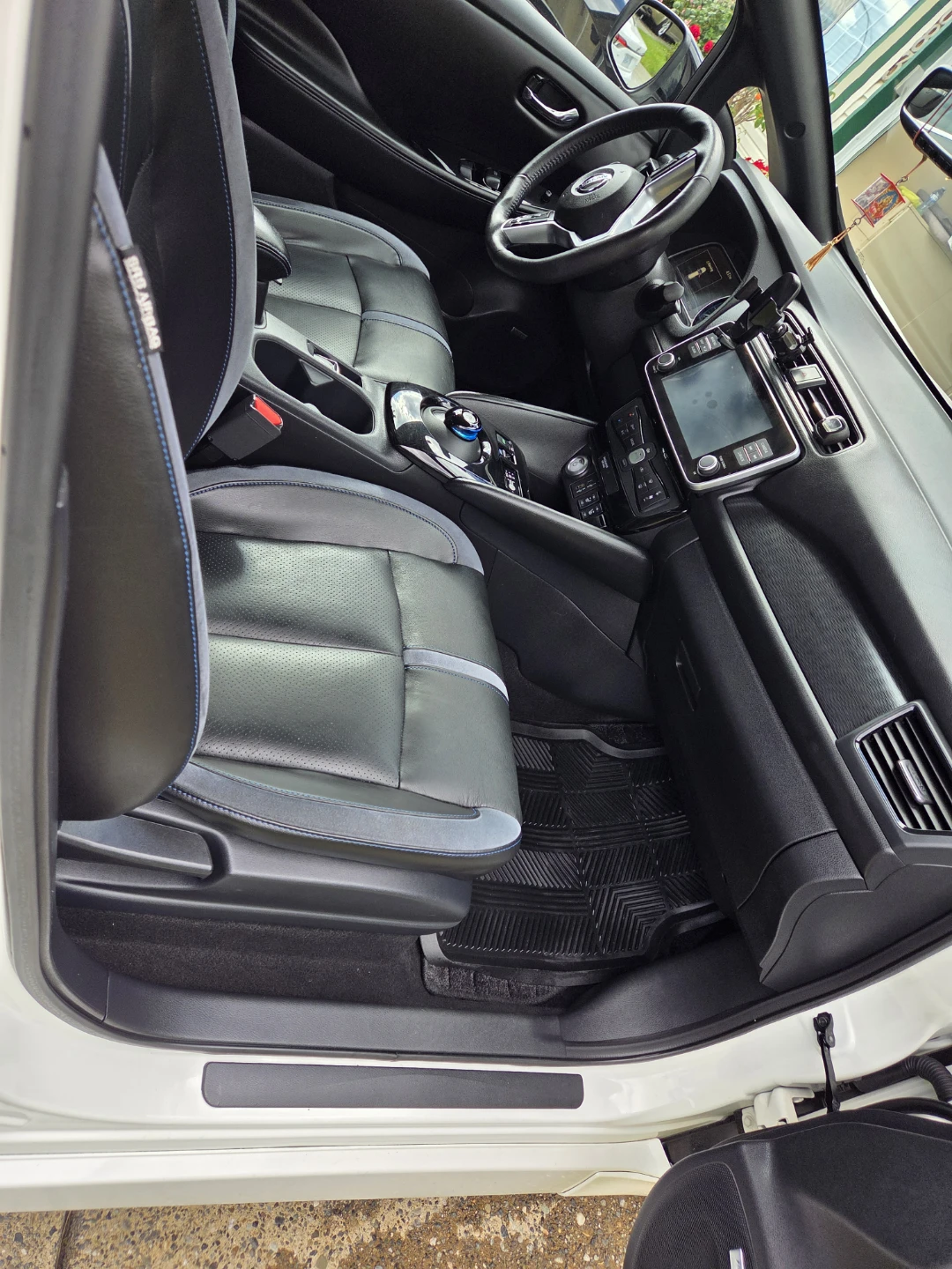 2020 Nissan Leaf SL Electric Car, SL Pus - photo 4