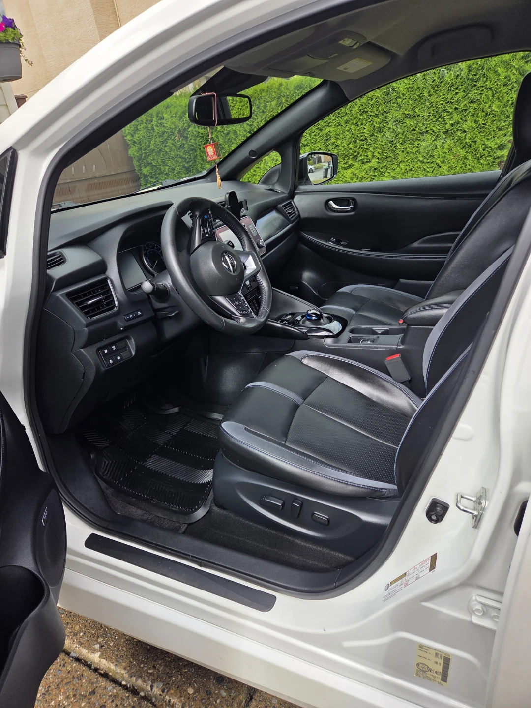 2020 Nissan Leaf SL Electric Car, SL Pus - photo 5