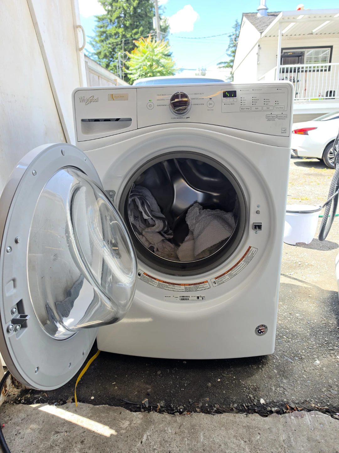Whirlpool Front Load Washer 27" - Delivery Available