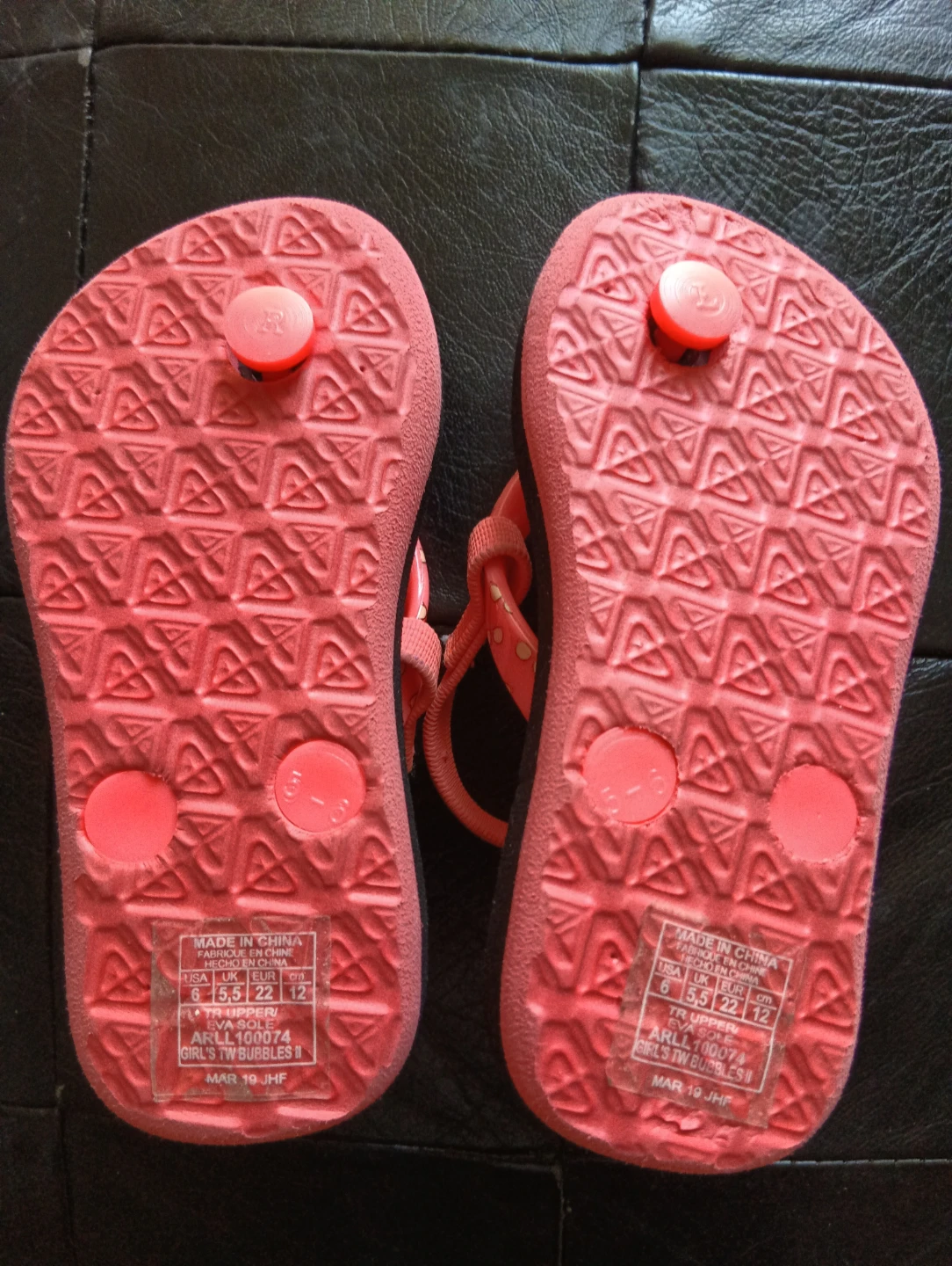 Roxy & Gap Kids Flip Flops - photo 3