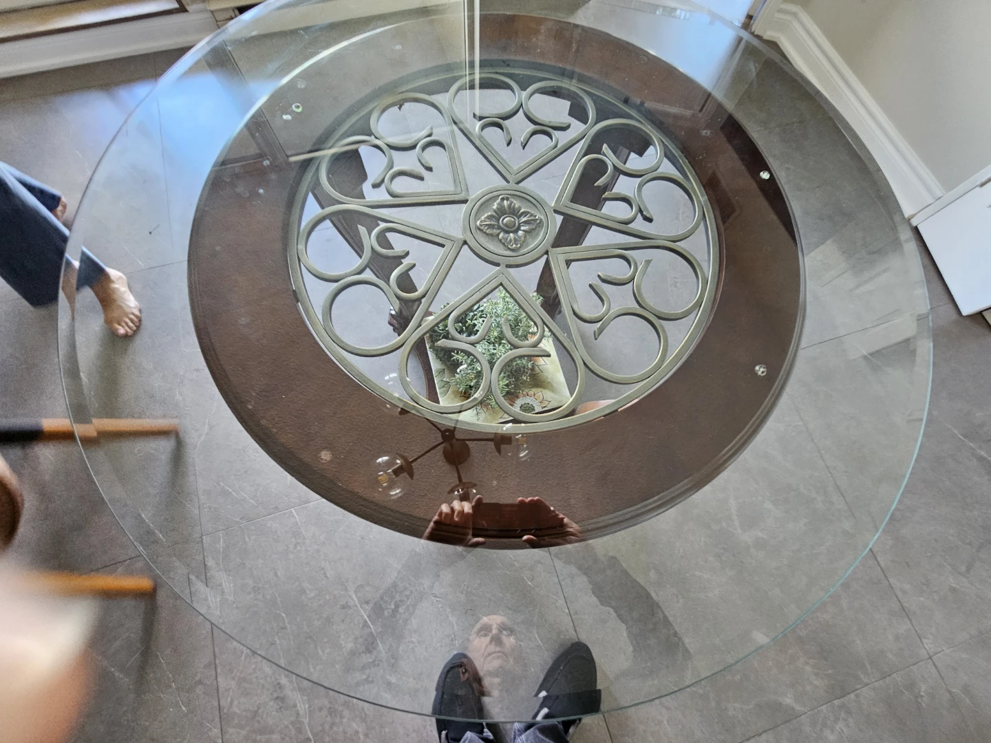 45" ROUND GLASS TABLE TOP - photo 3