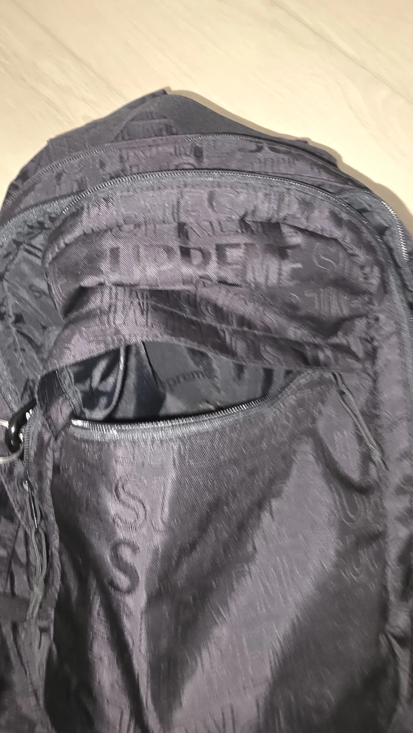 Supreme 25L Backpack - photo 5
