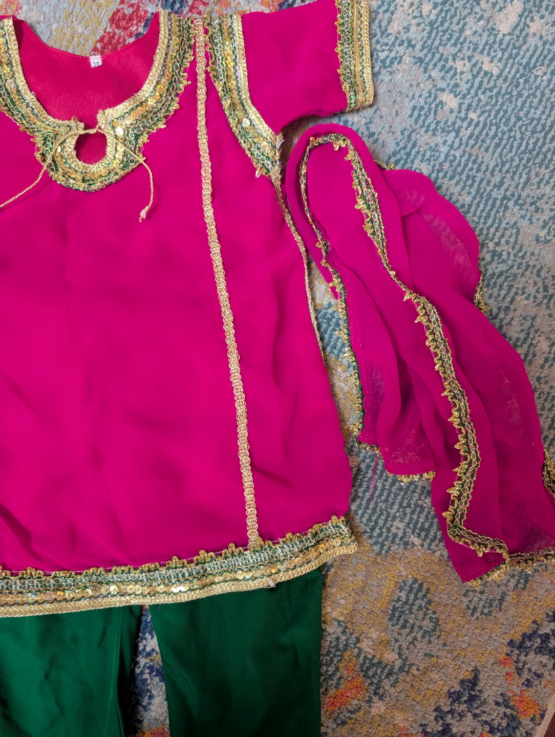 Girls Pink Kurti with Green Pants and Dupatta - photo 2