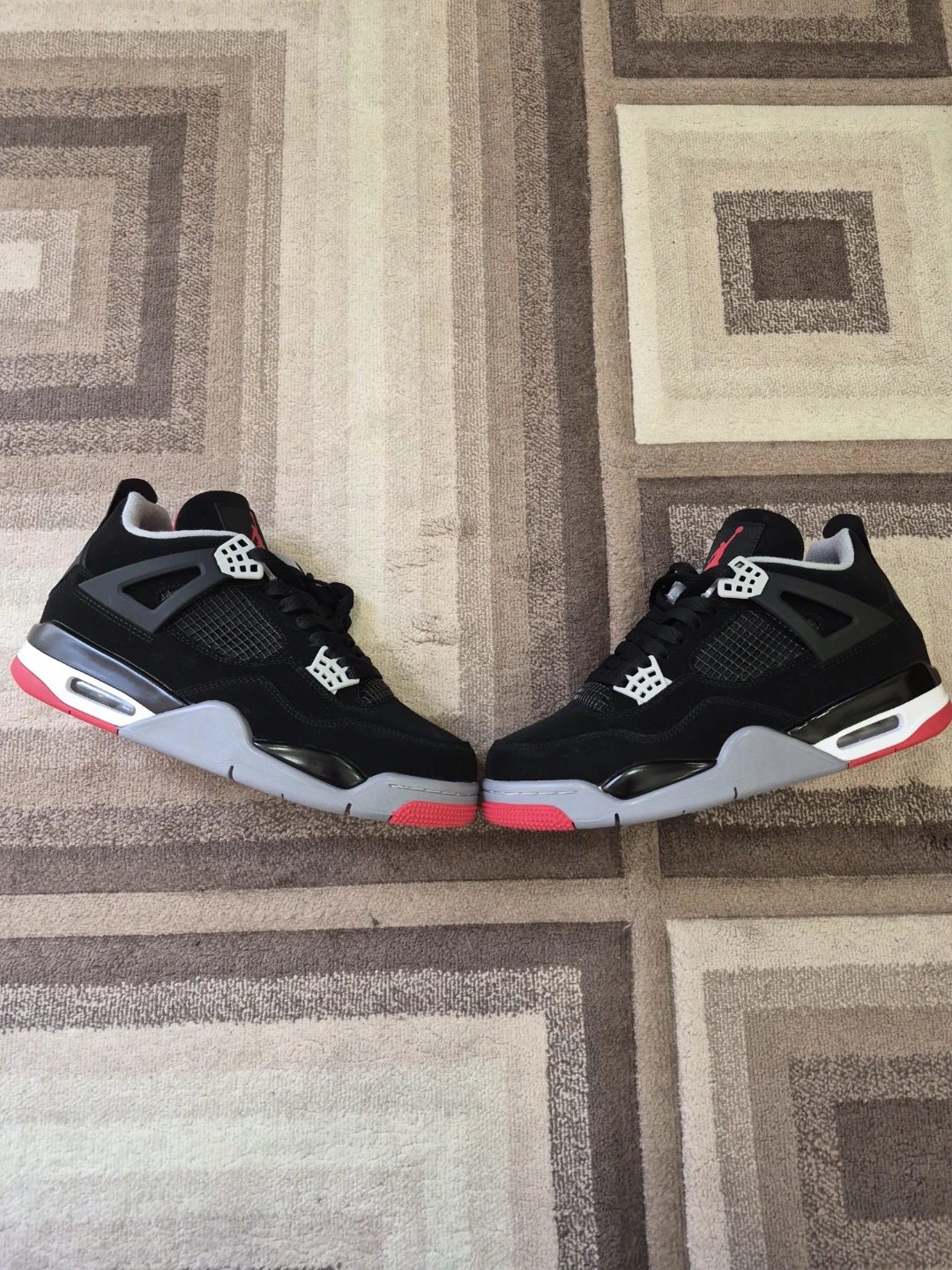 Air Jordan 4 Retro Breds - photo 2