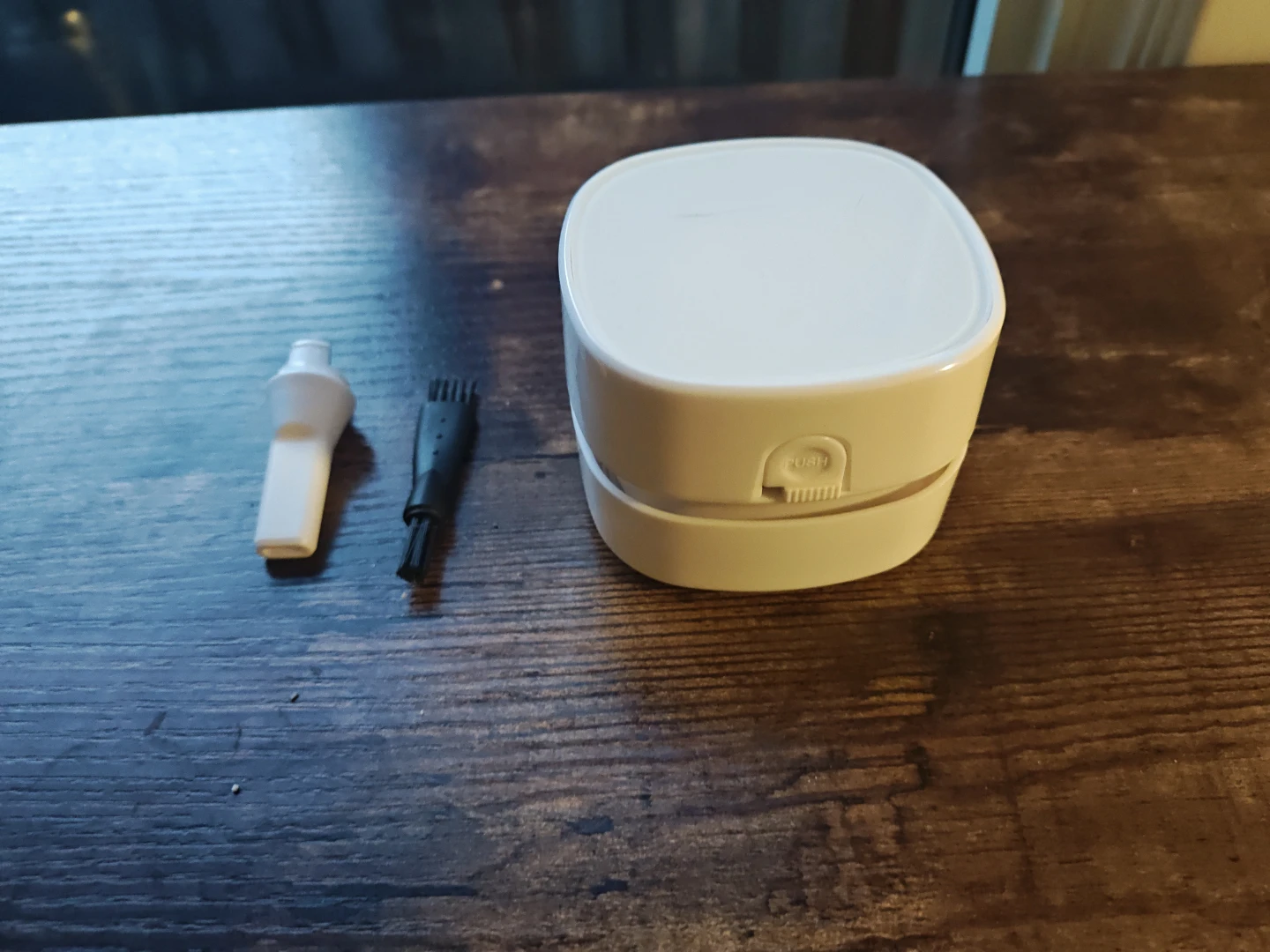 White Mini Desk Vacuum Cleaner