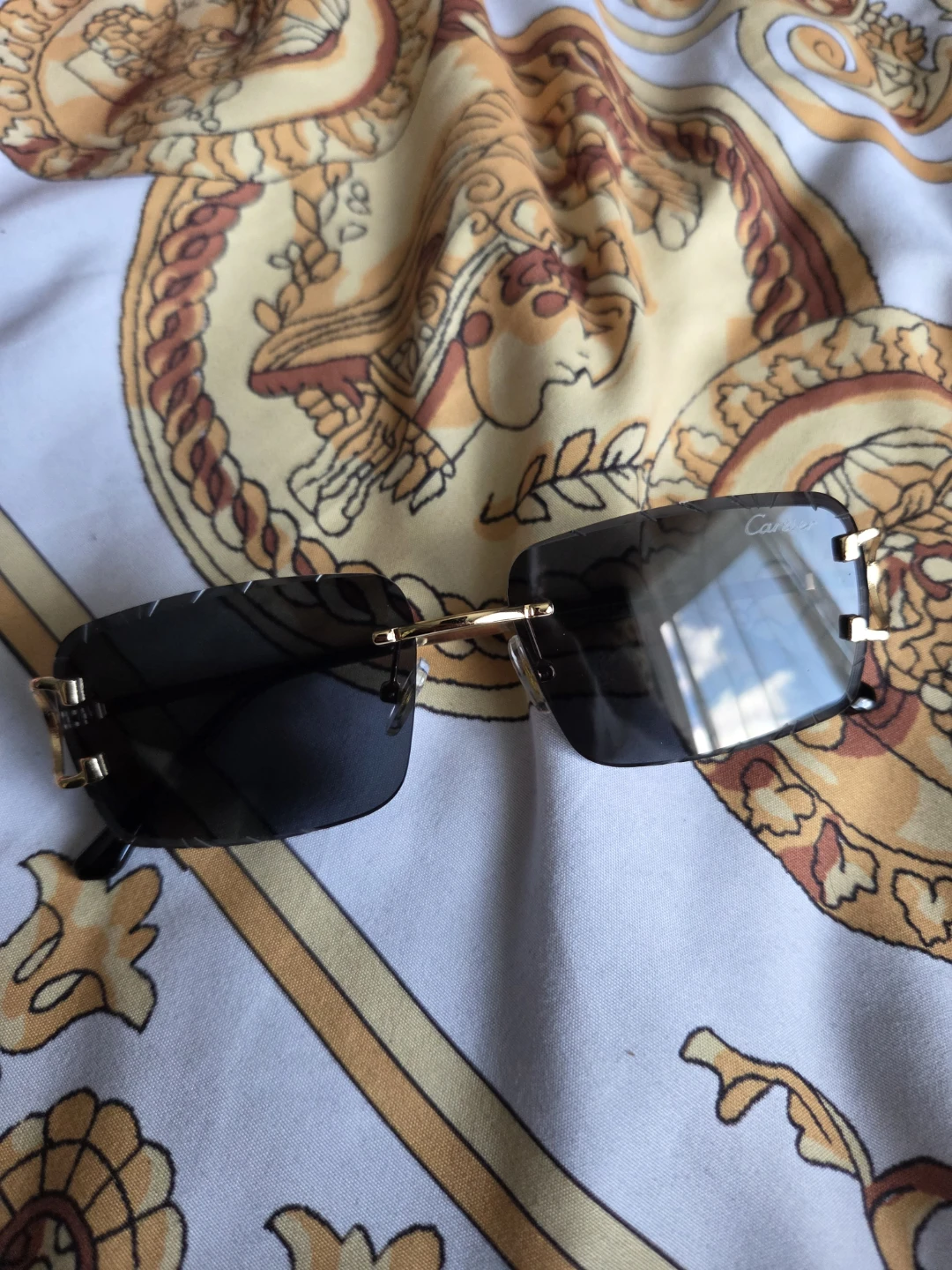 Cartier Sunglasses with Case - photo 3