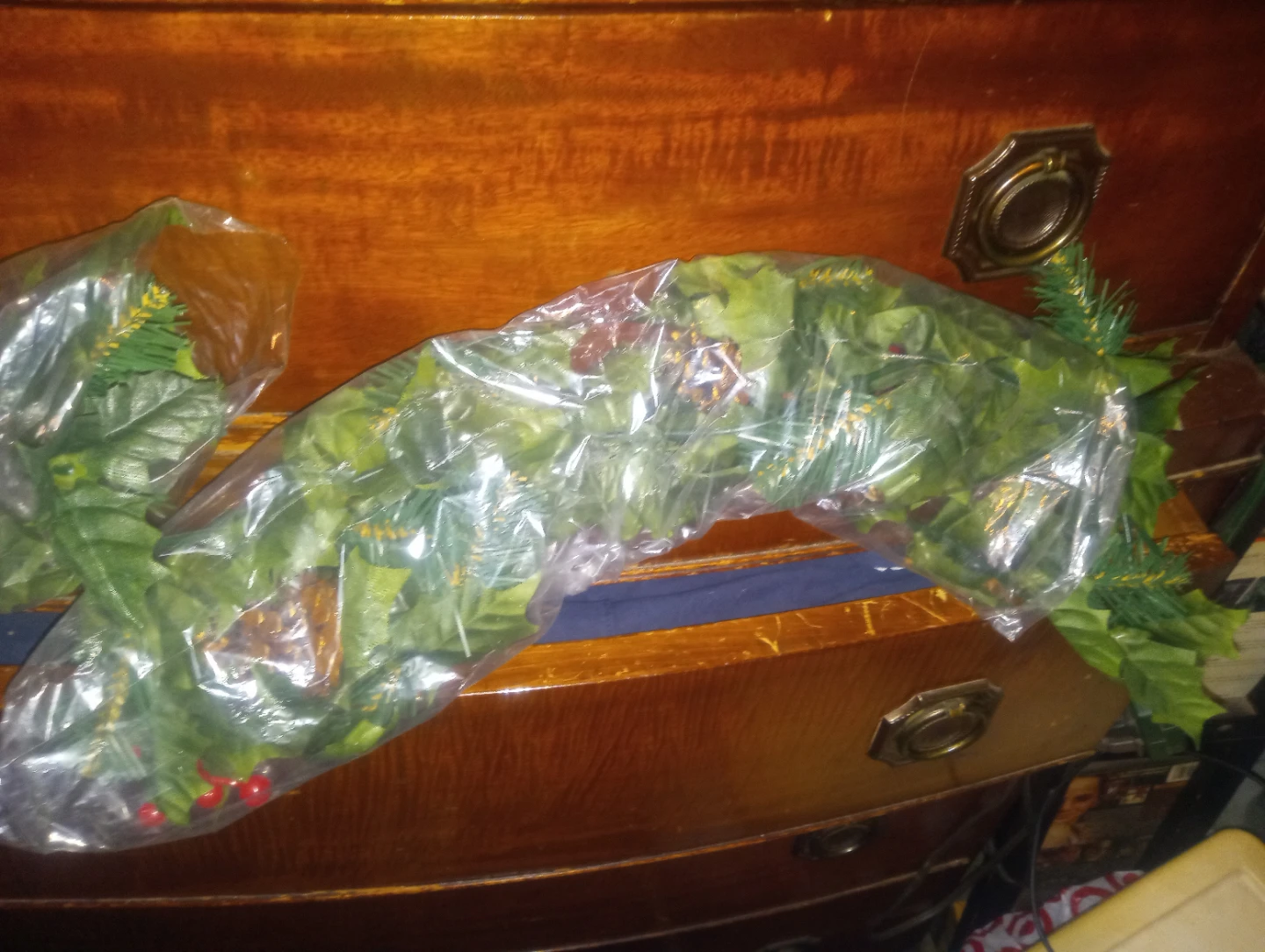 Artificial Garland with Berries