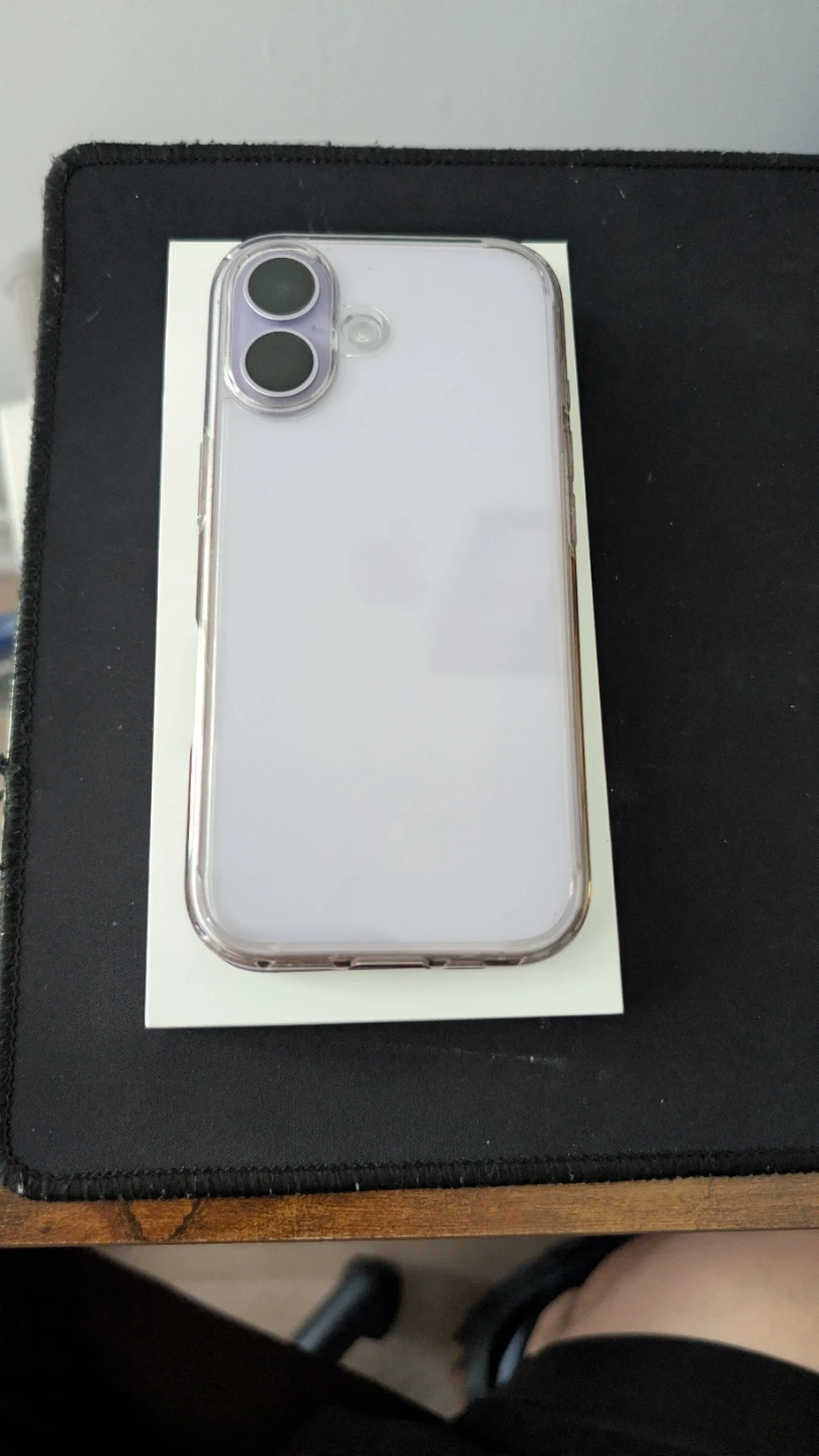 Apple iPhone 17 - photo 4