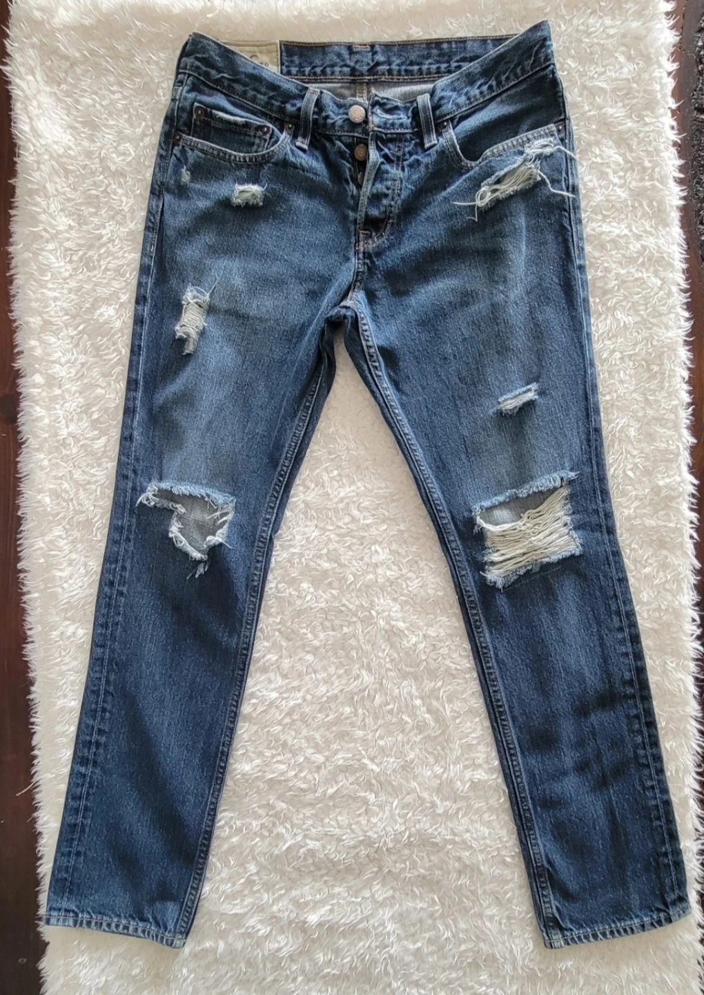 EUC Hollister Distressed Men's Jeans