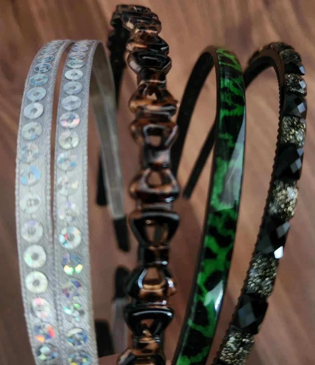 ⚽ Set of 4 Headbands - Silver, Leopard, Green, Black