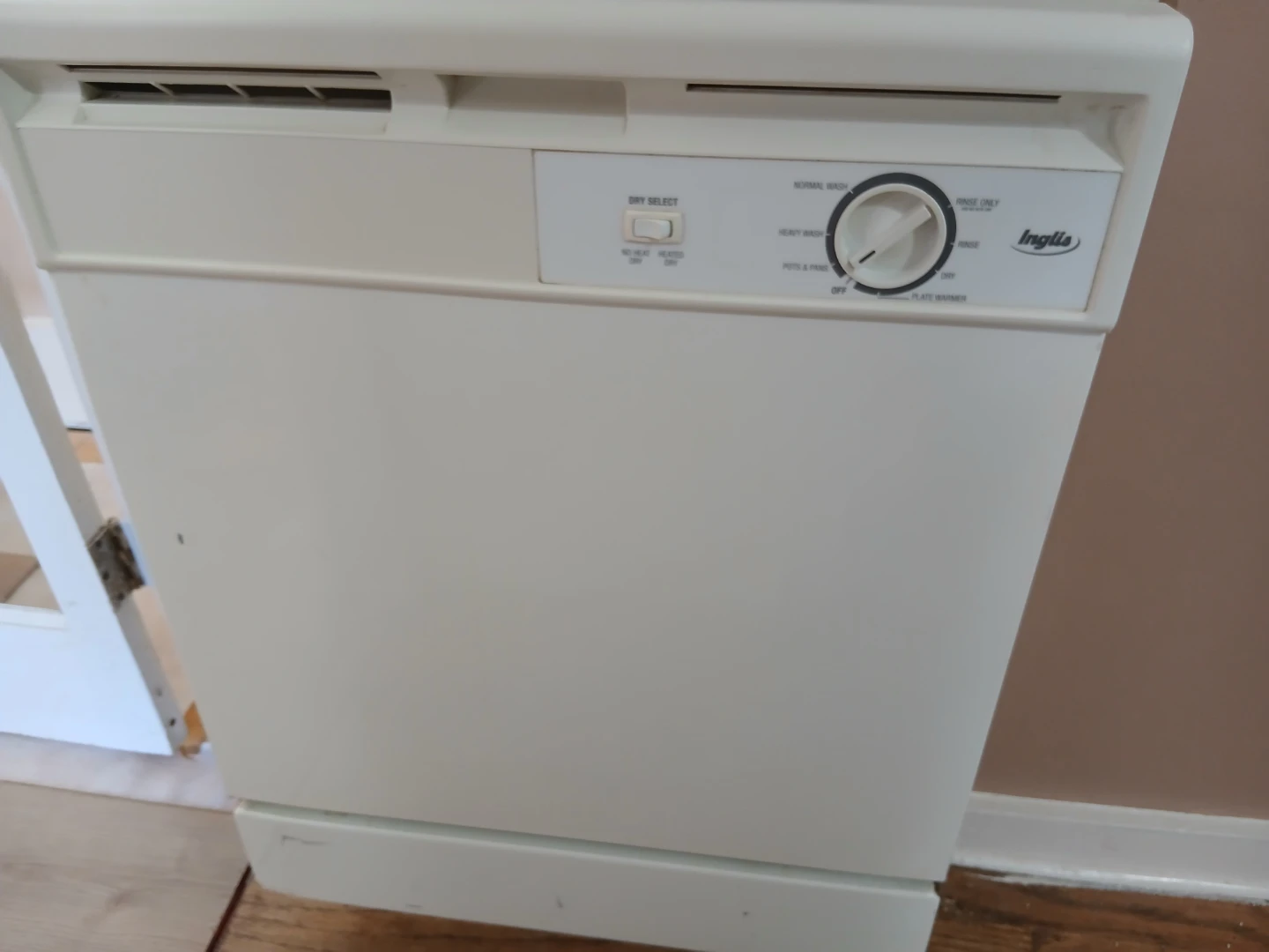 Inglis Dishwasher - photo 2