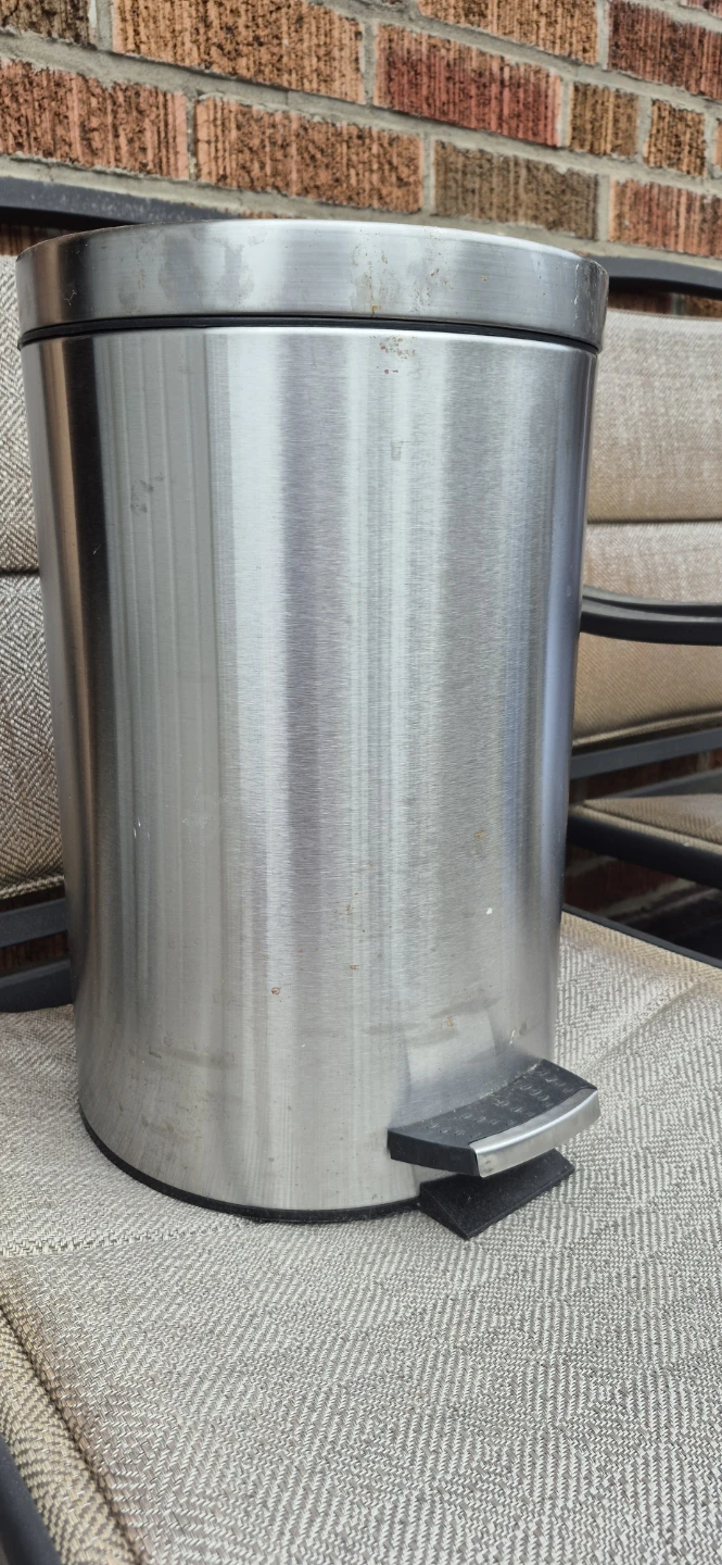 Stainless Steel Pedal Bin - photo 2