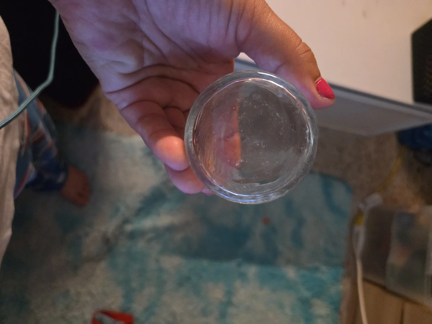 Clear Swirl Glass Tumbler - photo 3