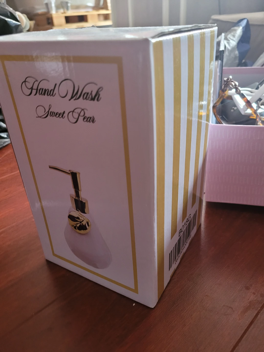 Hand Wash Sweet Pear - never used