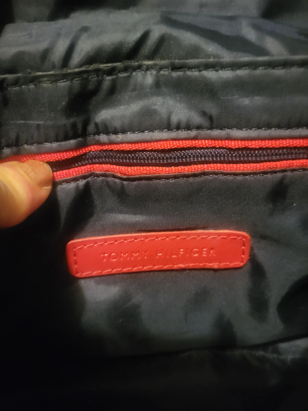 Tommy Hilfiger Black Shoulder Bag - photo 3