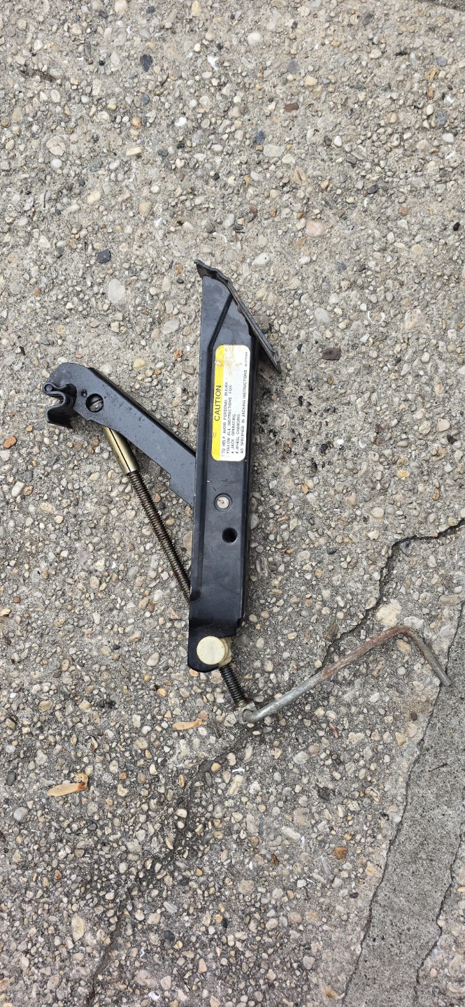 Car Jack - photo 2