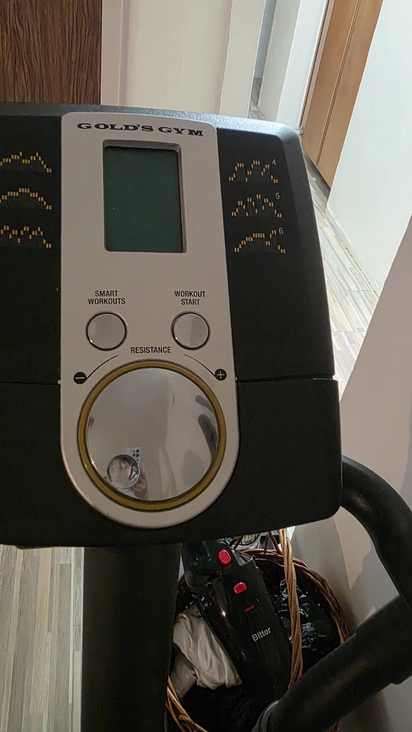 Gold's Gym Stride Trainer 380 Elliptical - photo 4