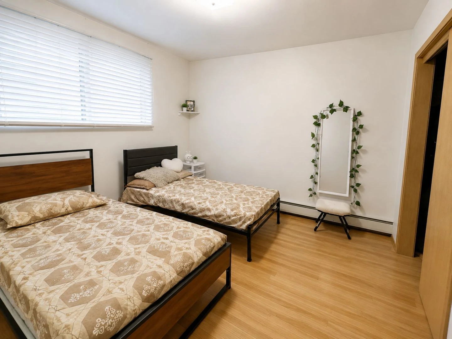 Private room for rent
