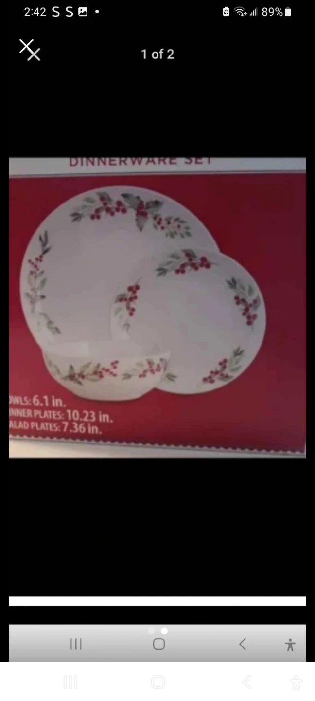 Christmas Holly Dinnerware Set