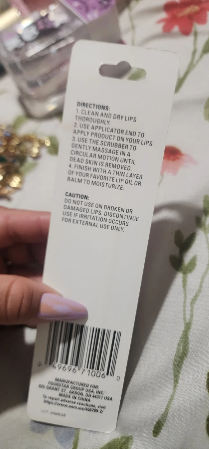 b.pure Lip Scrubber - Easy to Use - photo 3
