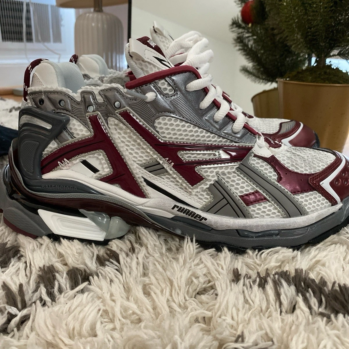 Balenciaga Runner Sneakers Size 40 - photo 5