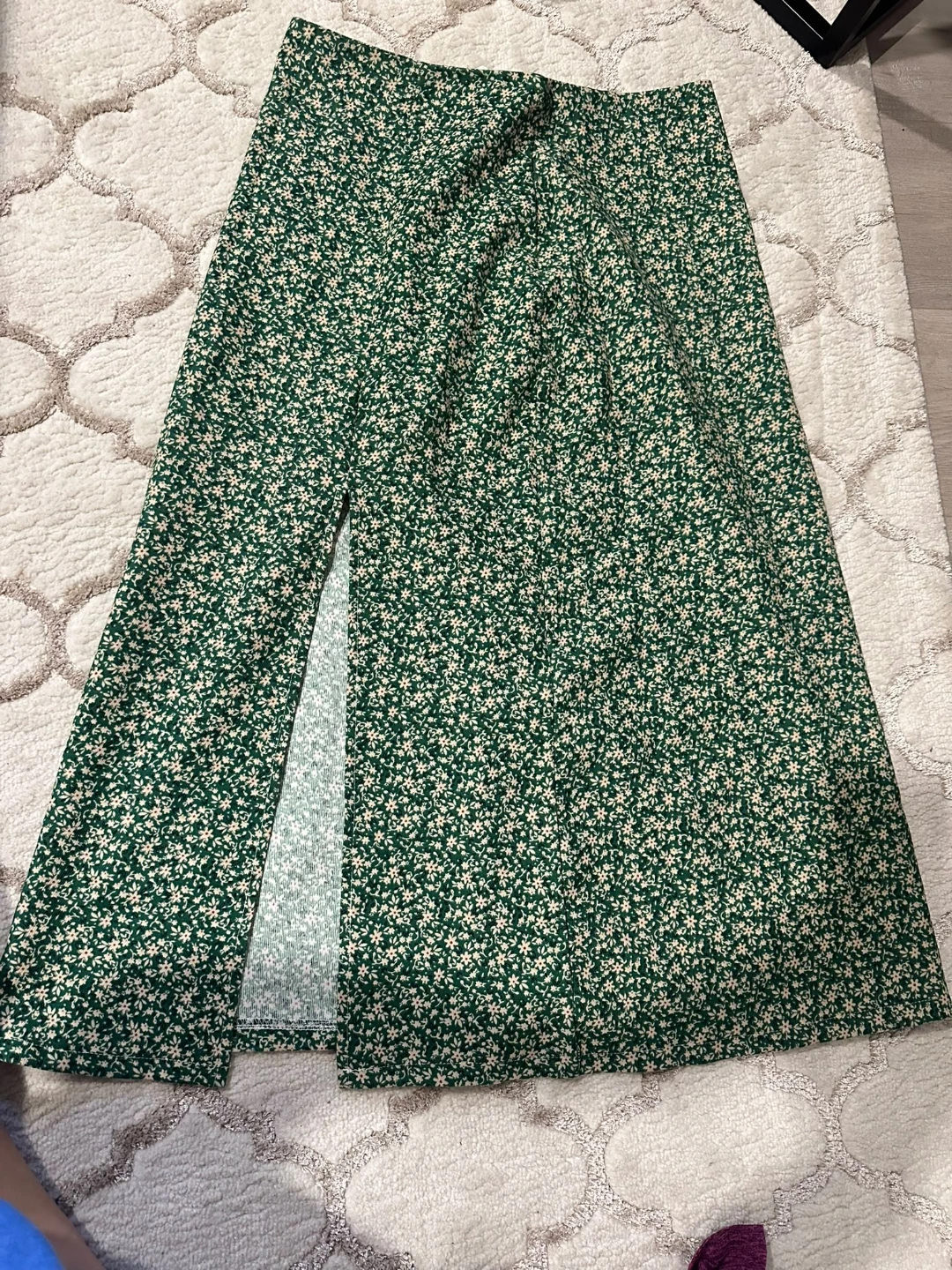Closet Clean-Out: Part 1! Everything is $5. Part 4. - photo 5
