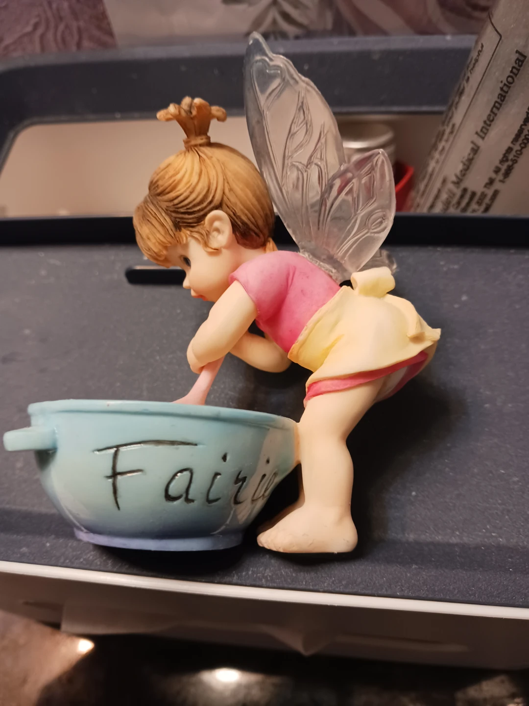 Fairy Figurine Making Applesauce - photo 4