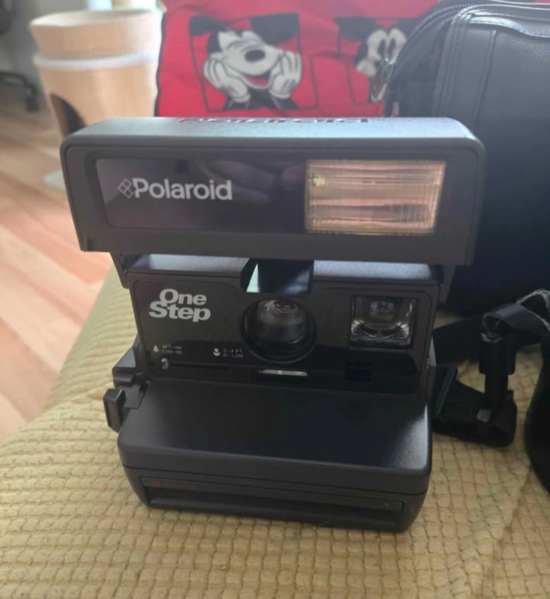 Polaroid One Step Camera - photo 2