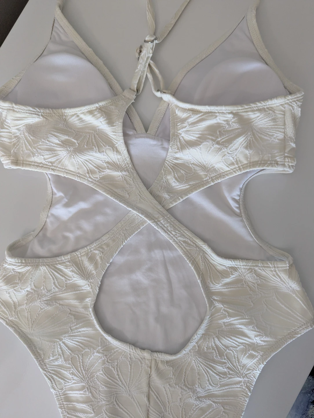 Textured Floral One-Piece Swimsuit – Size S - photo 5