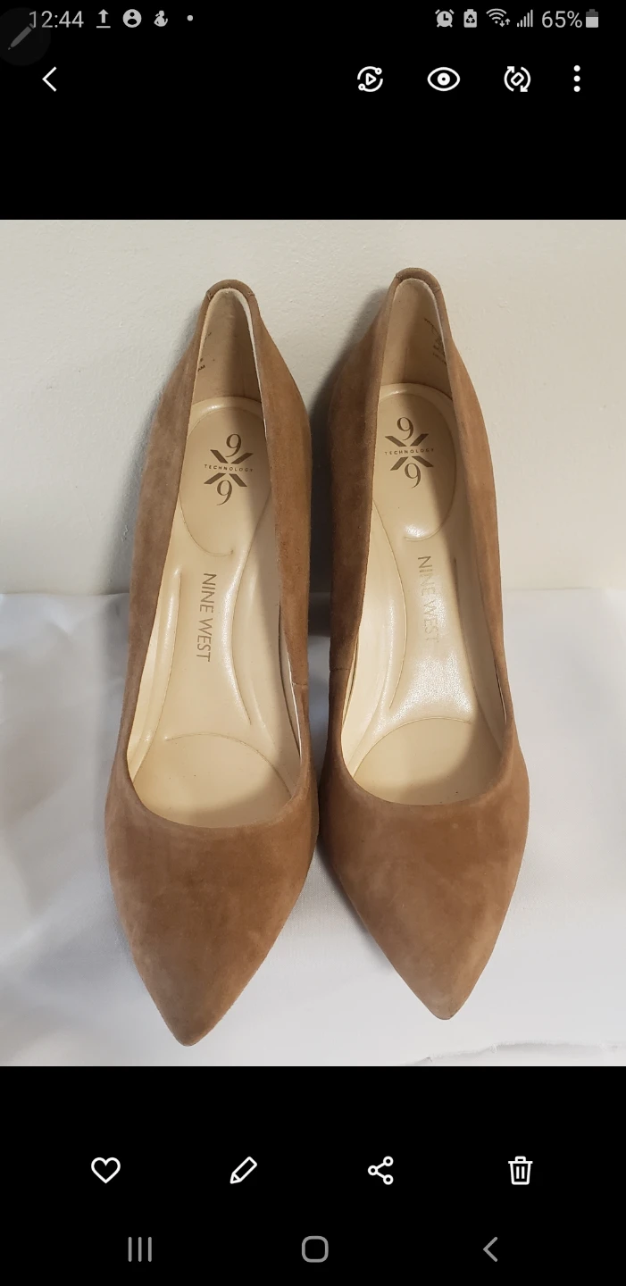 Brand new Nine West Women's Suede Heels - Size 9 - photo 3