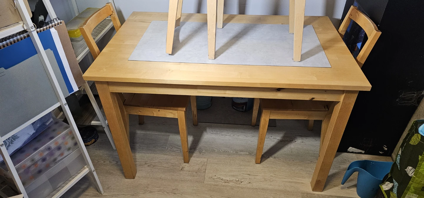 Solid wood dining table with 4 chairs - photo 3