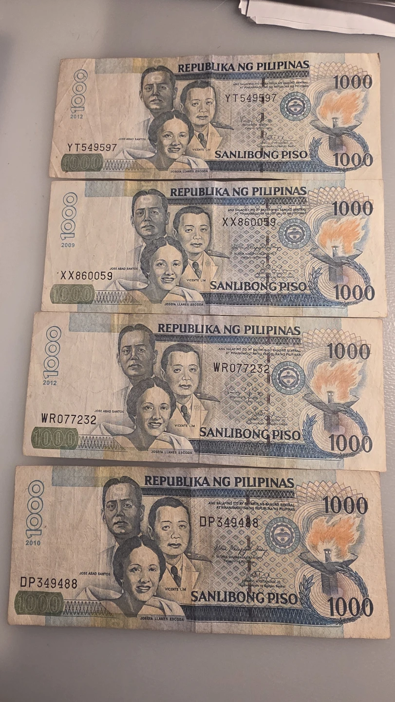 Filipinos Peso bills