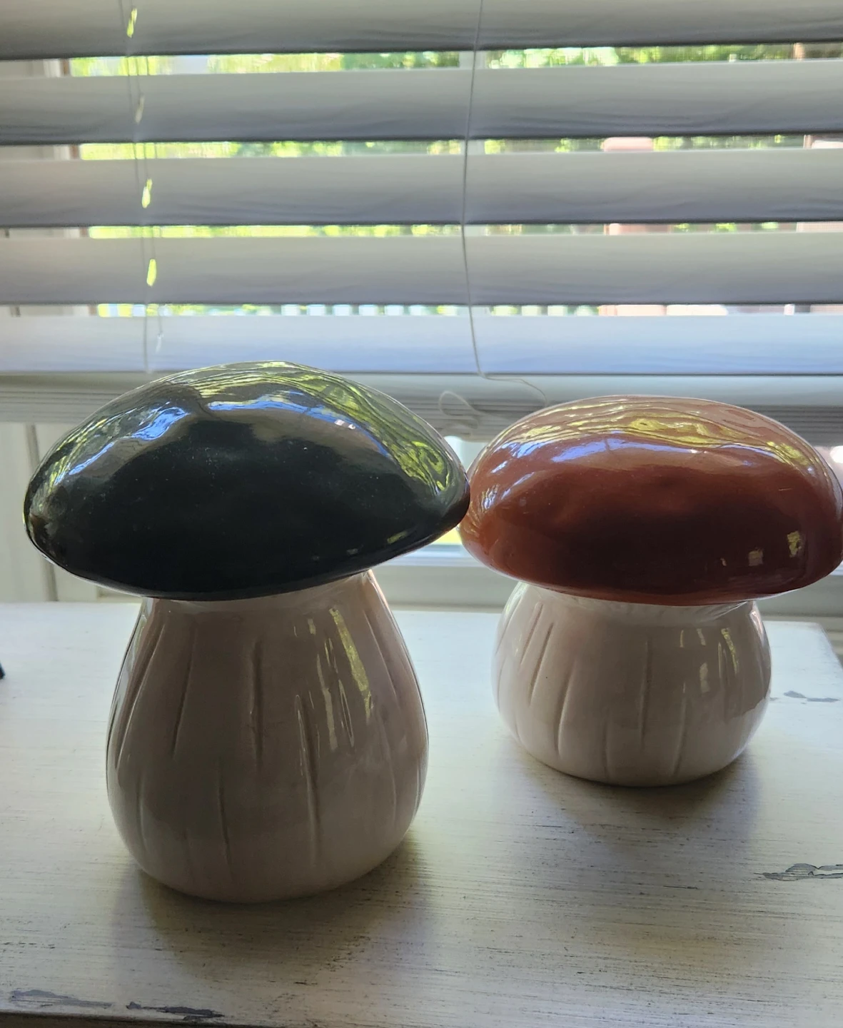 Ceramic indoor outdoor MUSHROOM Statues