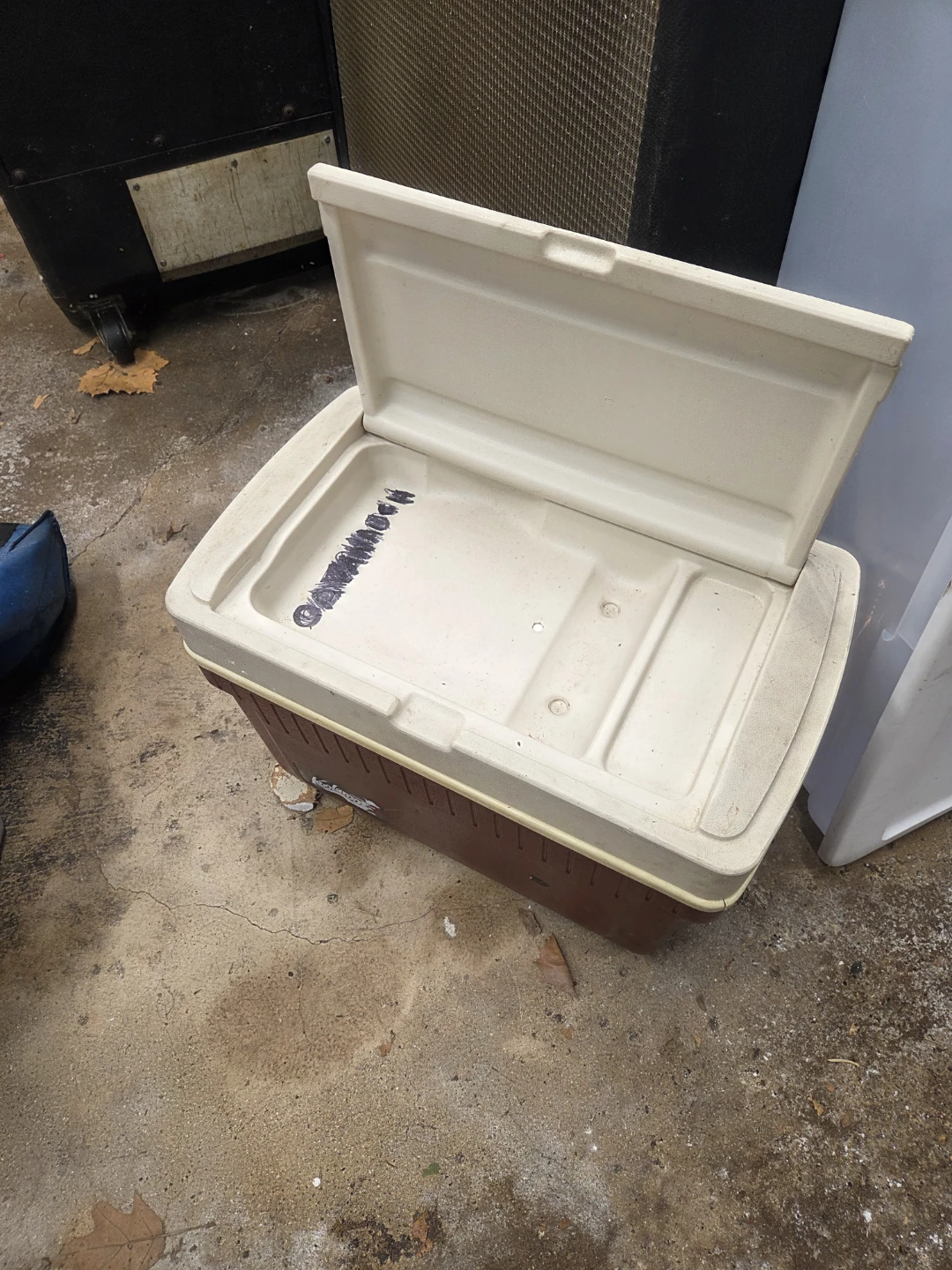 Thermos Cooler Box - photo 2