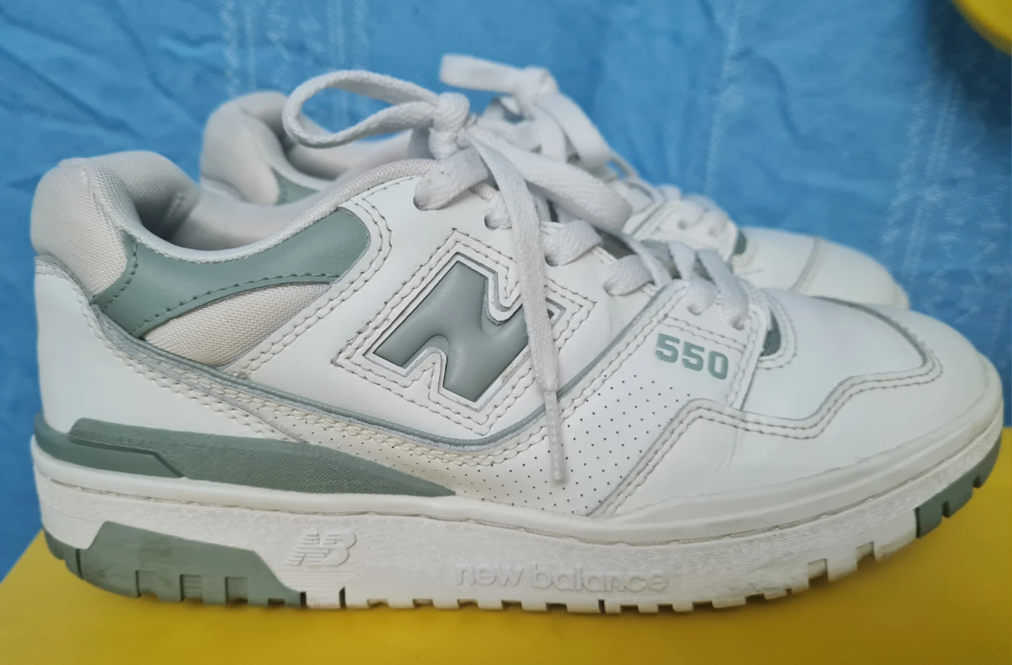 New Balance 550  Sneakers