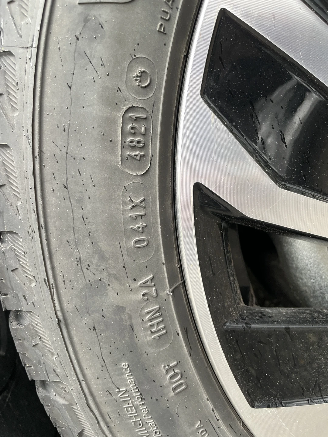 Set of 4 Michelin winter tires - photo 2