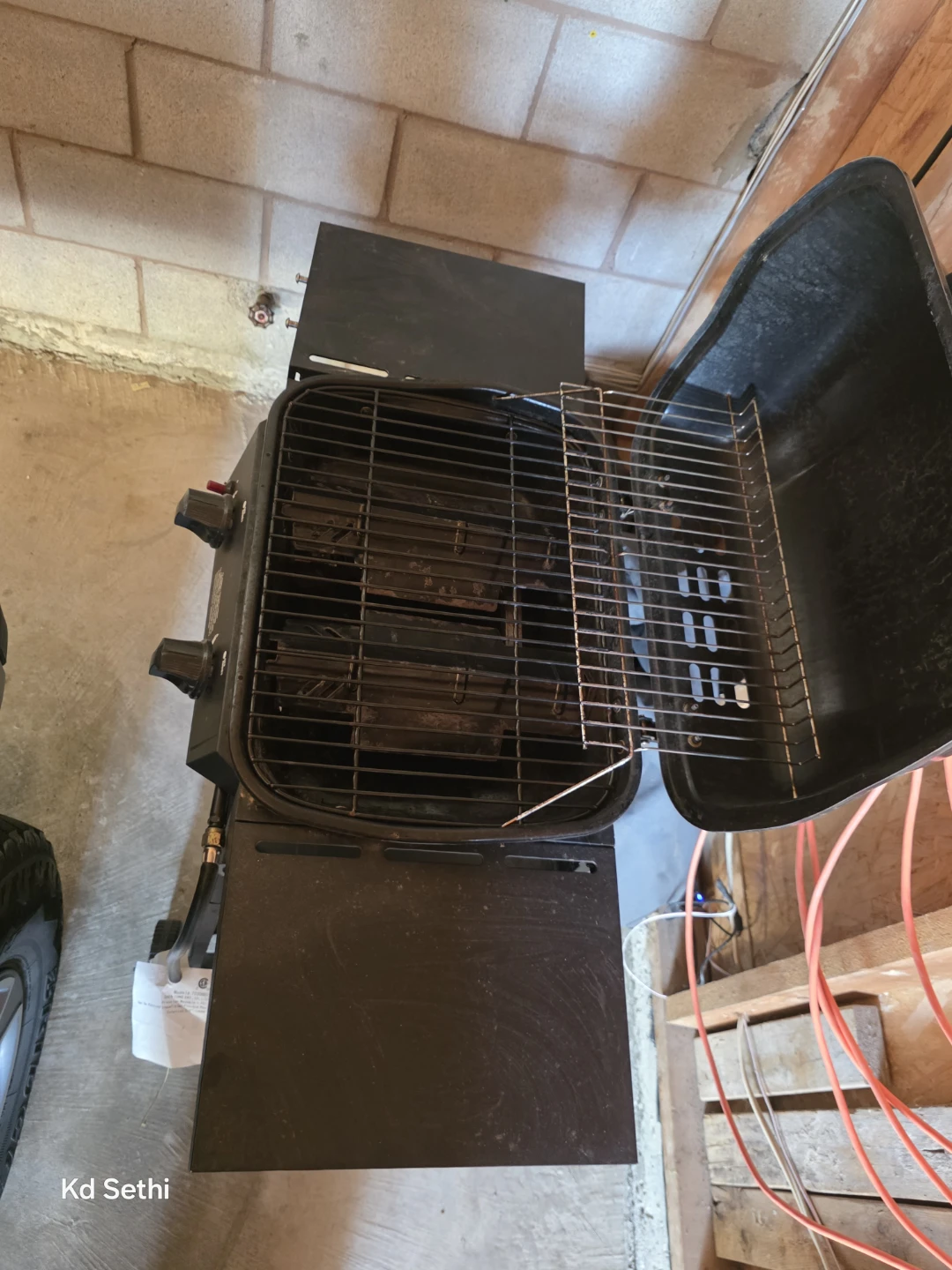 Portable Propane BBQ Grill - photo 2