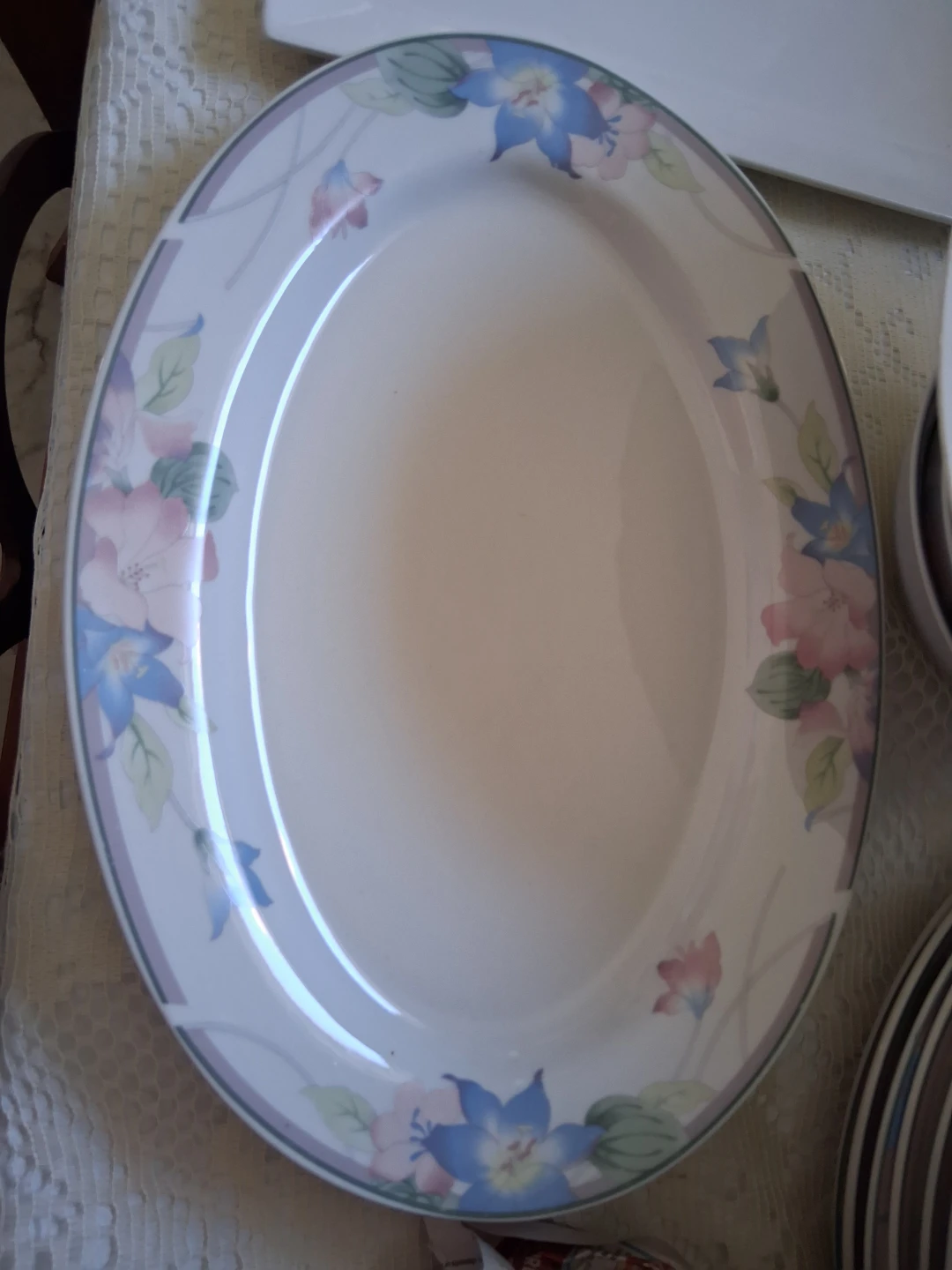 Gibson Floral Dinner Plates - photo 5