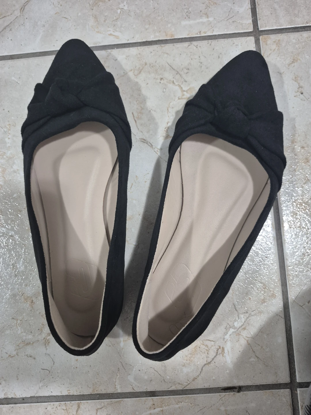 Black Pointed Flats
