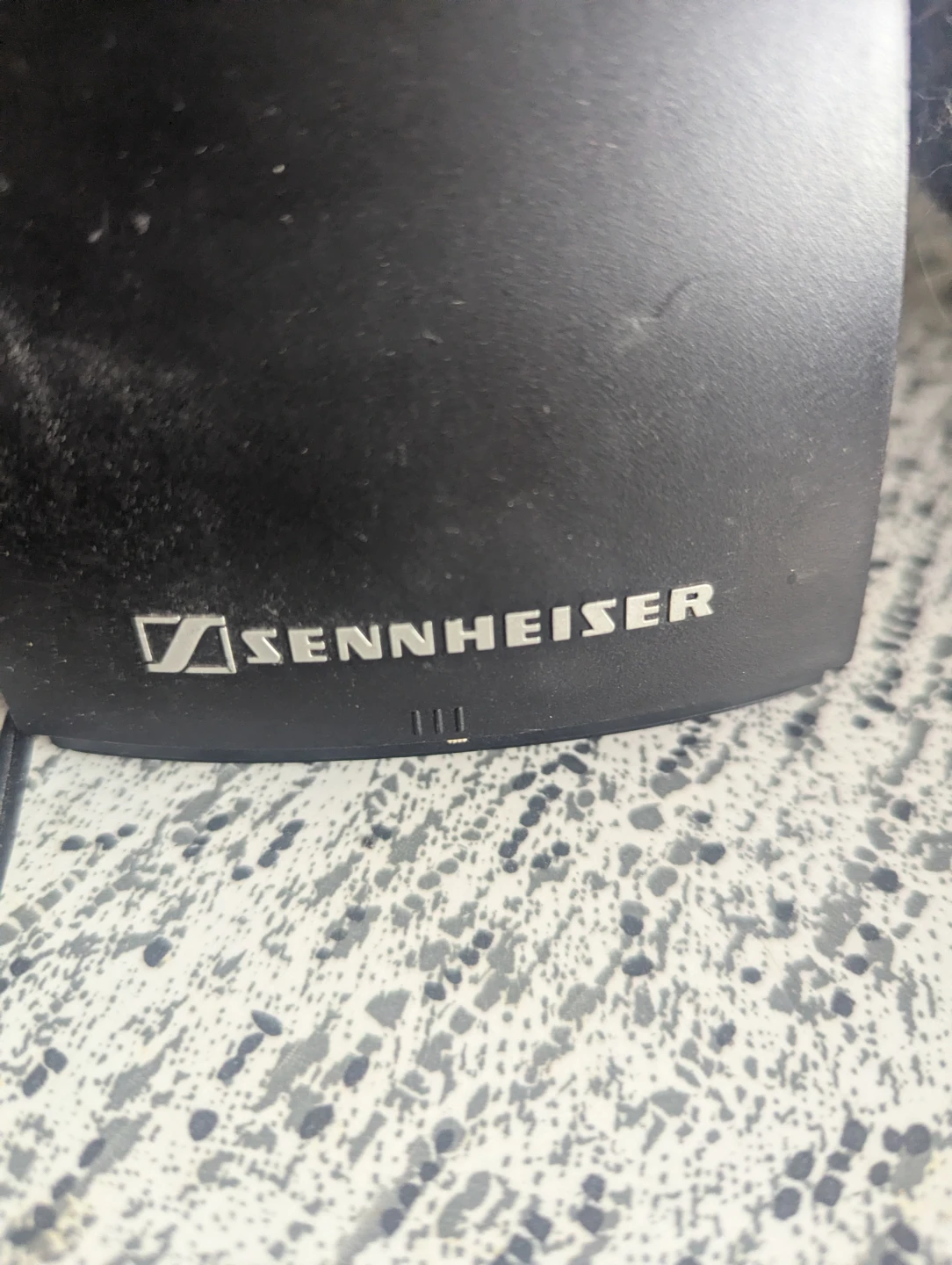 Sennheiser Headphones with Wireless Transmitter - photo 3